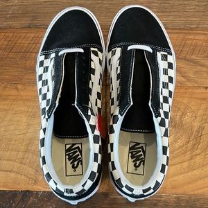 Brand new Vans Sneakers
